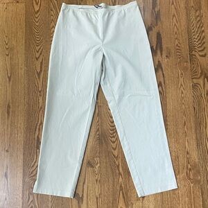 Eileen Fisher size small cotton spandex pull on ankle fit cream pants